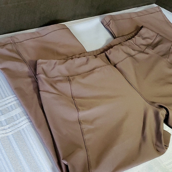 L.L.Bean Purple/Grey Wide Leg Athletic Pants - Size Medium Regular - Picture 2 of 10